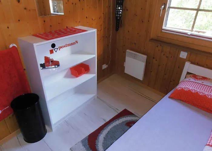 Postman8 - ベッド・アンド・ブレックファスト シュタルデン