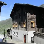 Postman8 - Bed and breakfast Stalden
