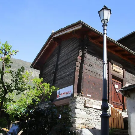 ベッド・アンド・ブレックファスト Postman8 -